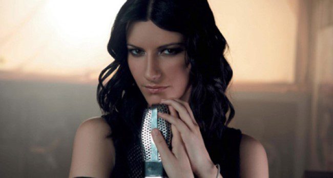 Laura Pausini. Frame di videoclip.