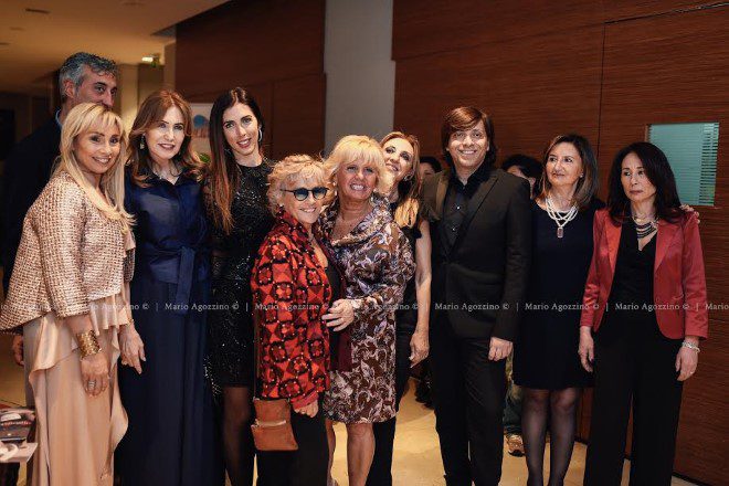 Cinzia Th Torrini con ospiti della serata. Foto Mario Agozzino.