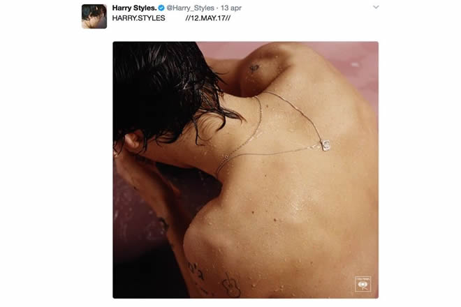 Harry Styles cover album da profilo Twitter