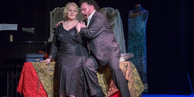 I due interpreti in scena