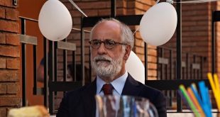 Toni Servillo in Lasciati andare