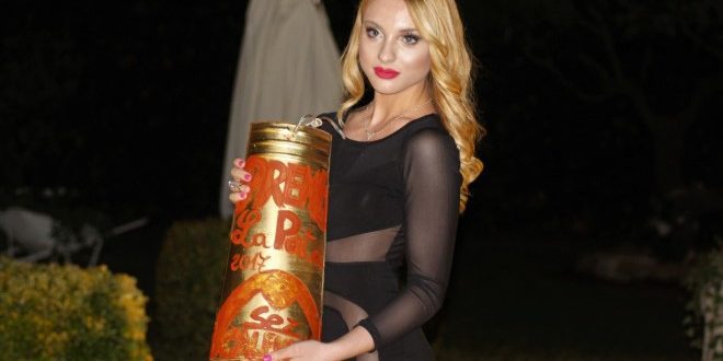 Tanya La Gatta vince il Premio La Porta 2017