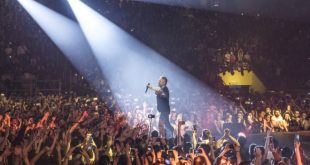 Luciano Ligabue - Palasport Tour 2017. Foto di Jarno Iotti.
