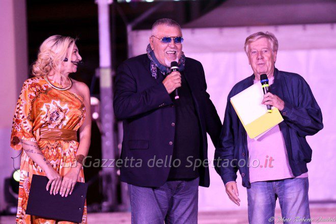 Il premio a Maurizio Mattioli.