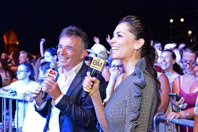 Giorgia Surina e Paolo Baruzzo conduttori di Festival Show 2017. Foto Ufficio Stampa.