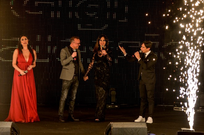 Maria Mazza, Gigi D'Alessio, Maria Grazia Cucinotta e Diego Di Flora per Un Mondo di Solidarietà