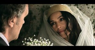 Una scena di On the Milky Road con Monica Bellucci
