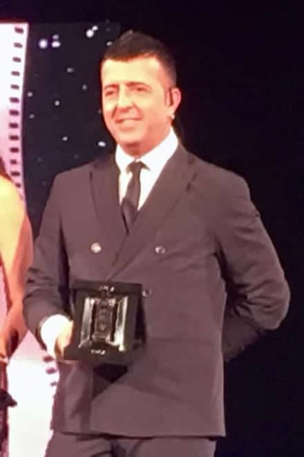 Franco Ricciardi riceve il Nastro D'Argento. Foto bassa risoluzione dal cellulare.
