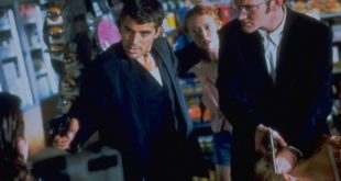 George Clooney e Quentin Tarantino in un frame di Dal Tramonto all'alba