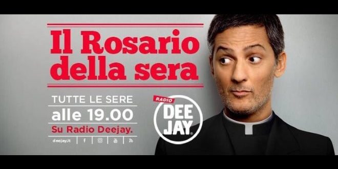 Rosario Fiorello in Il Rosario della Sera su Radio DeeJay