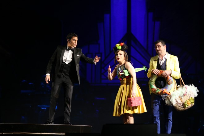 Sinfonie in Sal maggiore, Sal Da Vinci in scena con Floriana De Martino e Ciro Villano. Foto di Raffaele Bifulco