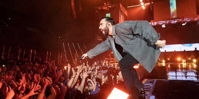 Marco Mengoni live. Foto da Ufficio Stampa