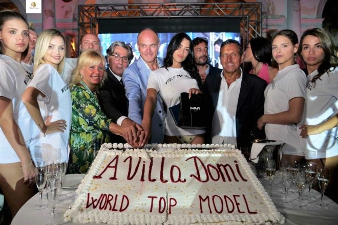 Anna Napolitano vince la tappa campana di World Top Model 2019. Foto di Umberto Raia