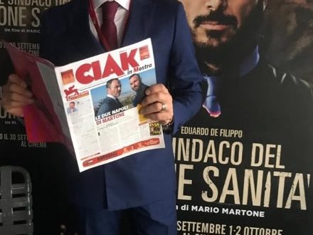 Massimiliano Gallo legge Ciak a Venezia76. Foto da Facebook