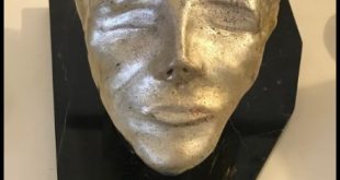 Testa di donna di Antonio del Prete ad Oltre lo Sguardo