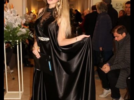 Edda Cioffi, conduttrice di Fashion Art di Eva Nasti. Foto di Maurek Poggiante