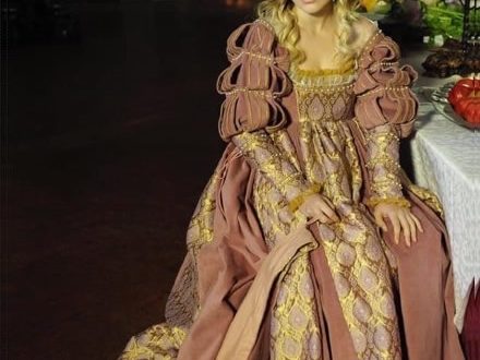 Jasmine Carrisi, la sua somiglianza con Isabella D'Aragona secondo Lorenzo Raveggi, potrebbe portarla ad essere La Gioconda