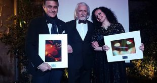Premio Enrico Caruso consegnato da Armando Jossa a Luca Lupoli e Olga De Maio