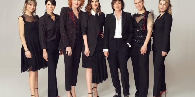 7 donne AcCanto a te - Una Nessuna Centomila. Foto di Cosimo Buccolieri