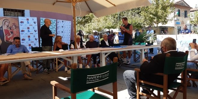 Paolo Brosio presenta Mattone del Cuore 2020