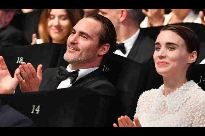 Joaquin Phoenix e Rooney Mara. Foto dal Web