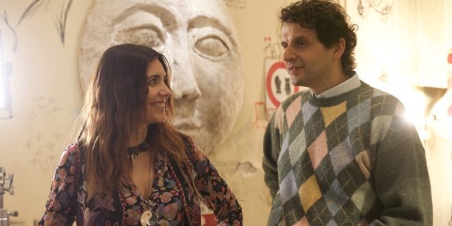 Serena Rossi e Marco Mario De Notaris in La tristezza ha il sonno leggero