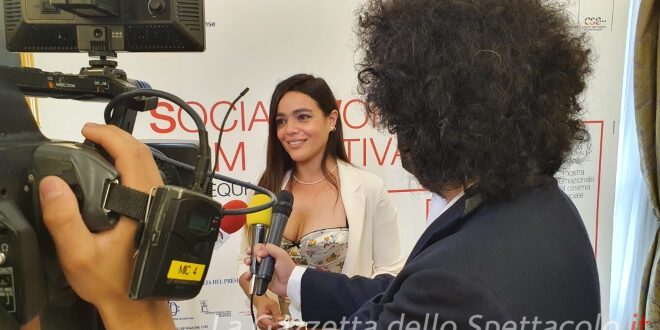 Pina Turco durante la Conferenza Stampa del Social World Film Festival