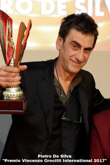 Pietro De Silva con il Premio Vincenzo Crocitti