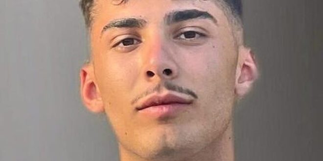 Lorenzo Orsini - Il figlio segreto di Vittorio Emanuele a La Pupa e il Secchione