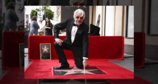 Italian actor Giancarlo Giannini on Hollywood Walk of Fame star during a ceremony in his honor in Hollywood, California, USA, 06 March 2023. Foto Web EPA-CAROLINE BREHMAN