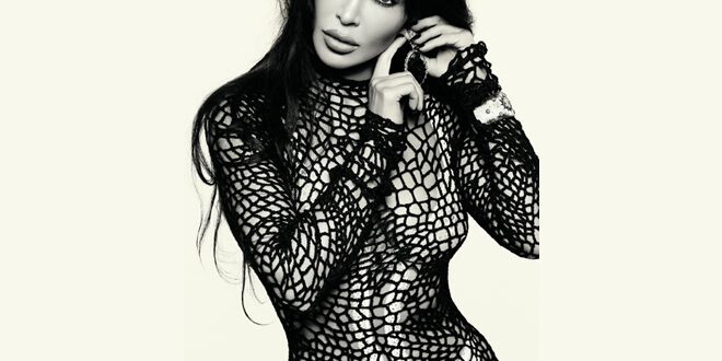 Kim Kardashian su Vogue Italia. Foto di Rafael Pavarotti