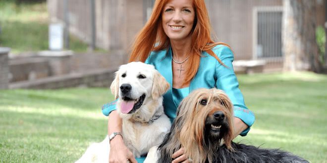 Michela Brambilla con i suoi cuccioli