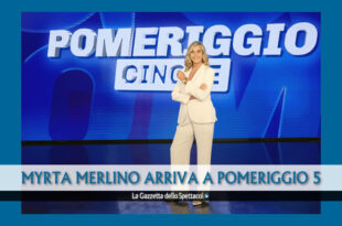 Myrta Merlino nello studio di Pomeriggio Cinque