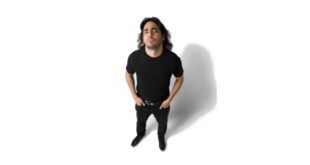 Max Angioni. Foto Liligutt studio