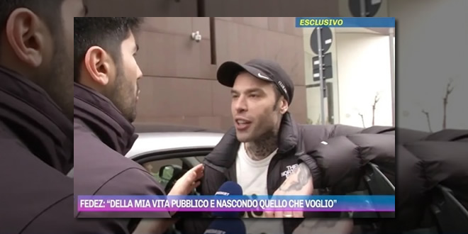 Un frame di Fedez a Pomeriggio Cinque