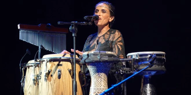 La cantante Noa live