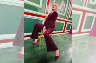 Anna Falchi conduce Ogni giorno è Natale