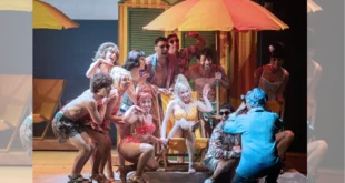 Scatto di scena di Sapore di Mare - Il Musical. Foto di Giovanni Daniotti