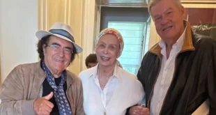Uno degli scatti rubati tra Al Bano e Sophia Loren. Foto da Social Network