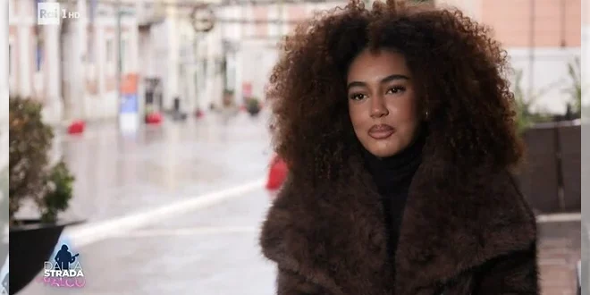 Selma Ezzine. Frame da Dalla strada al Palco 2025 su Rai 1