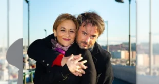 Luisa Amatucci e Alberto Rossi (Silvia e Michele) di Un Posto al Sole. Foto dal Web