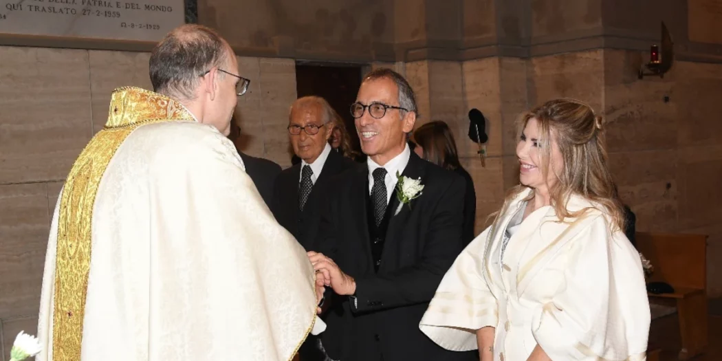 Maria Grazia Nazzari e il marito Guido Ripandelli nel momento del rinnovo del si. Foto concesse dall'intervistata