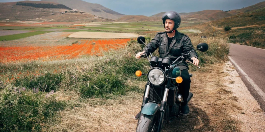 Raoul Bova in Don Matteo 15