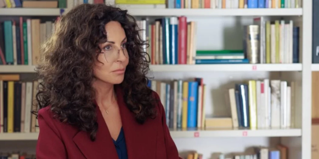 Sabrina Ferilli in A testa alta