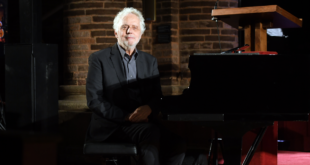 Nicola Piovani live a San Geminiano. Foto di Corrado Corradi