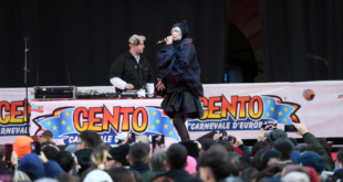 Rose Villain live al Carnevale di Cento. Foto di Corrado Corradi