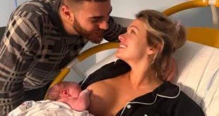 Mercedes Henger e la foto della piccola Aurora sui social. Foto da Instagram