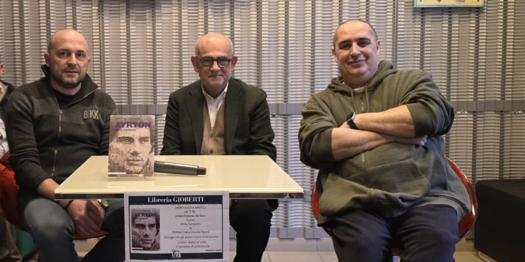 Davide Rigoni, Carlo Scarzanella e Matteo Orsi alla presentazione di Ayrton. Storie fuoripista (Firenze 04-03-2026)