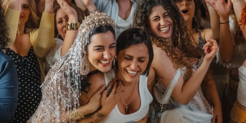 Levante, Serena Brancale e Delia per Al mio paese