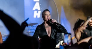 Robbie Williams live al Romazzino (Porto Cervo, 09-08-2026)